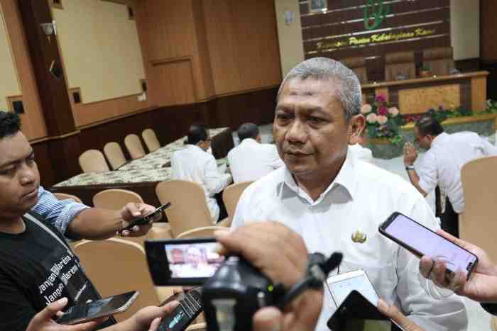 Fakta Curhatan Mahmud yang Rela Dinikahi Siapapun Asal Menebuskan Obat Anaknya Fakta Curhatan Mahmud yang Rela Dinikahi Siapapun Asal Menebuskan Obat Anaknya