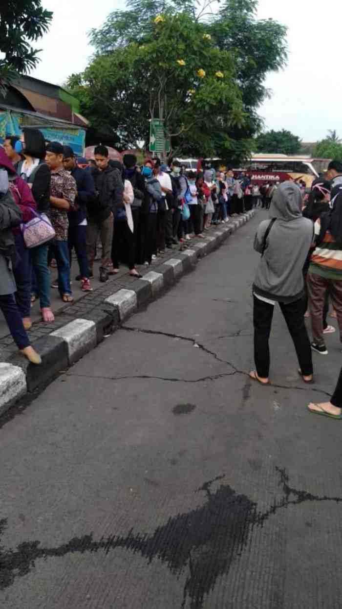 Miris, DKI Terapkan Work From Home, Tapi Masyarakatnya Masih Keluyuran