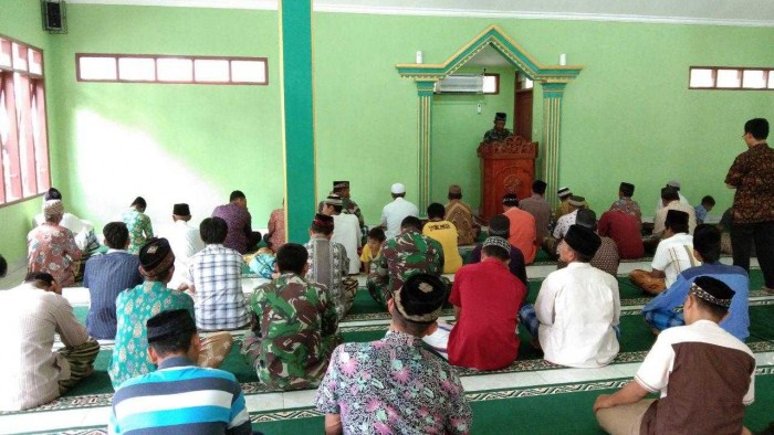 Diam Saat Khutbah Jumat Ternyata Tidak Wajib? Ini Penjelasannya