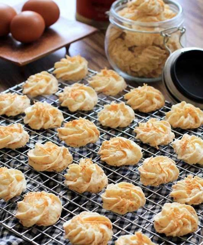 Resep Kue Sagu Keju Sederhana dan Kue Sagu Keju Premium Resep Kue Sagu Keju Sederhana dan Kue Sagu Keju Premium