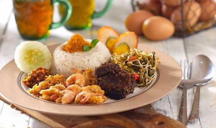 7 Rumah Makan Terdekat yang Ramai Dikunjungi Wilayah Surabaya