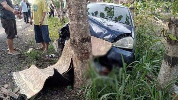 Kecelakaan Mobil Angkut 18 Siswa SD Terguling Diduga Alami Rem Blong