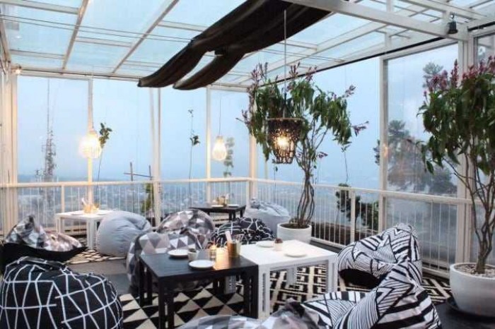 Referensi Rooftop Bar di 4 Kota Besar Indonesia Referensi Rooftop Bar di 4 Kota Besar Indonesia