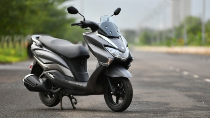 Review Suzuki Burgman 125, Sepesifikasi dan Harga 