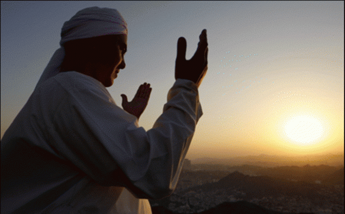 Lafadz Doa Tolak Balak dalam Bahasa Arab Latin dan Artinya
