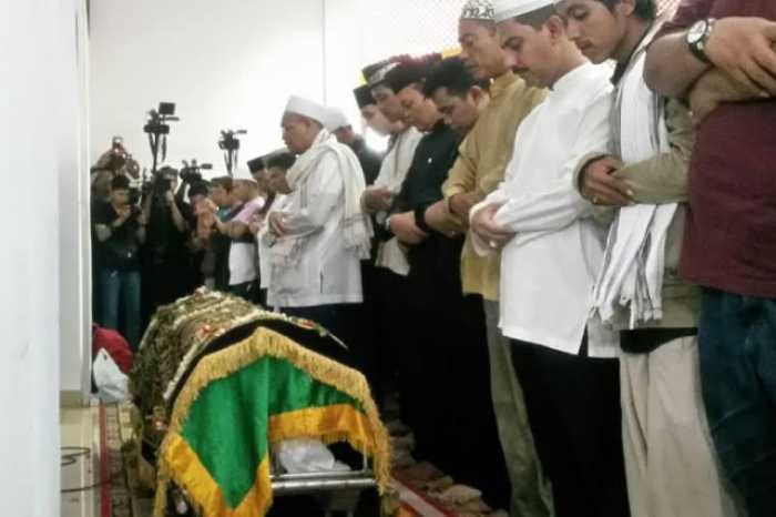 Bacaan Niat Shalat Jenazah Lengkap