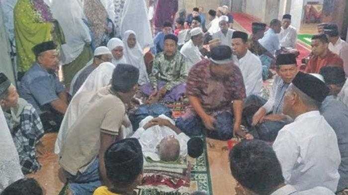 MasyaAllah Usai Adzan Subuh, Muadzin di Aceh ini Meninggal Dunia