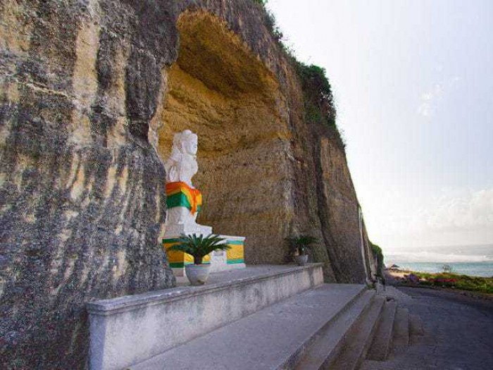 Daya Tarik Pantai Pandawa Bali yang Wajib Kamu Coba Daya Tarik Pantai Pandawa Bali yang Wajib Kamu Coba