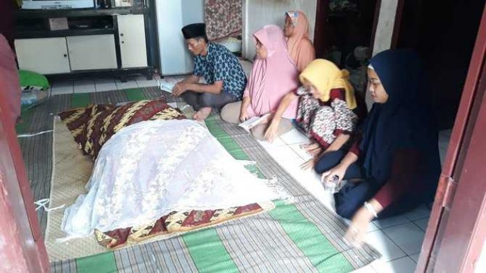 Diet Dibayar Nyawa! Orang-orang Ini Tewas Setelah Jalani Diet Ekstrem Diet Dibayar Nyawa! Orang-orang Ini Tewas Setelah Jalani Diet Ekstrem