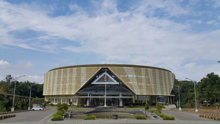 Daftar 10 Universitas Terbaik di Indonesia Versi Dikti