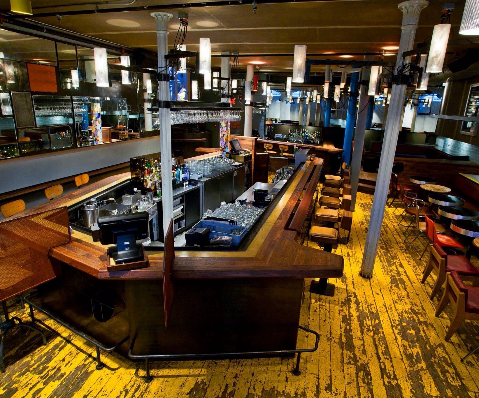 Philémon Bar