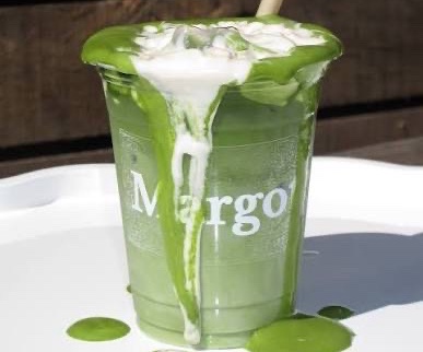 Margot Bar a Jus