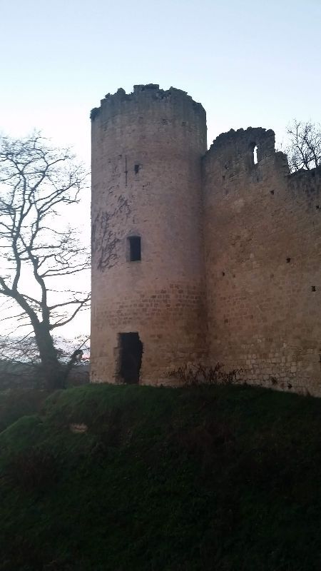 Château fort de Budos — photo 2