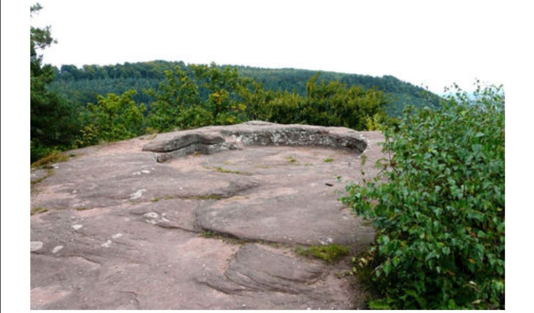 Rond des sorcières/Grotte aux Fées — photo 3