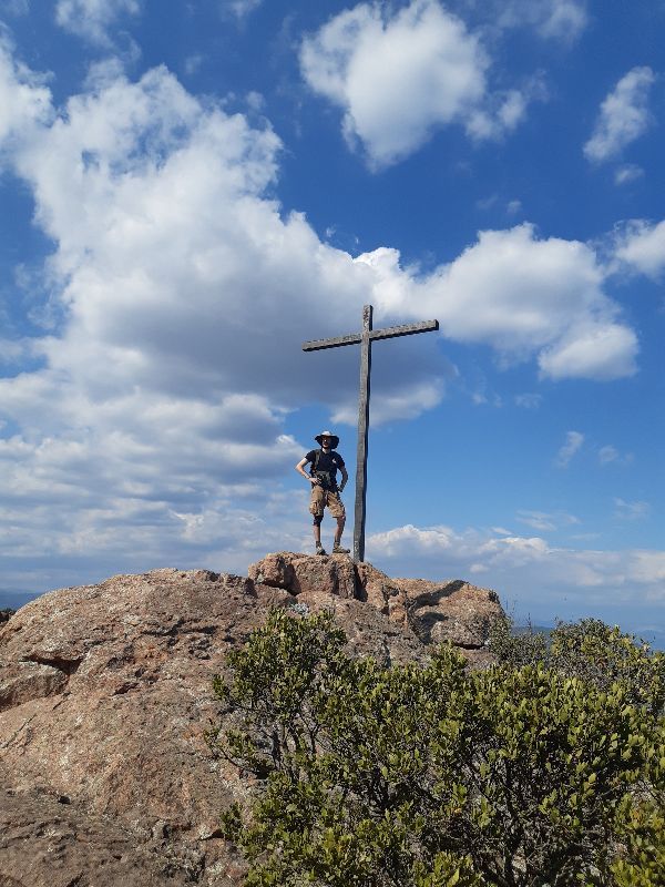 Les Trois Croix
