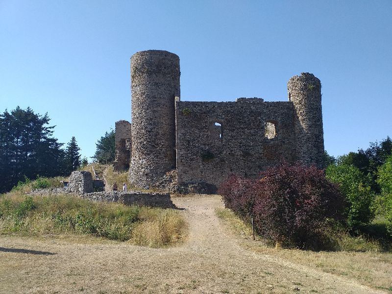 Château d'Urfé dit les "Cornes d'Urfé " — photo 2