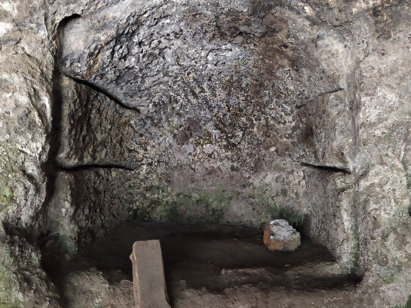 Habitat troglodyte de Couteaux — photo 4