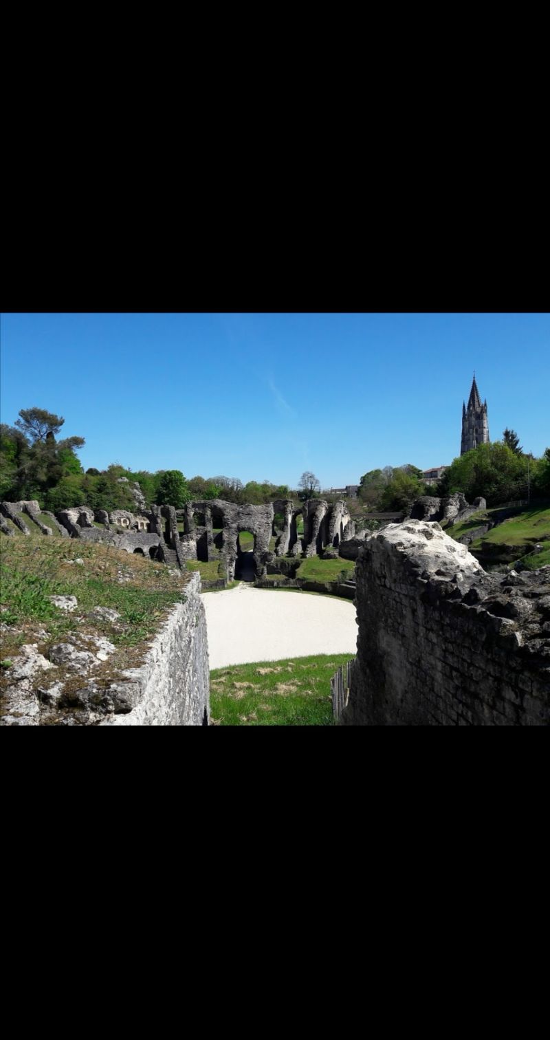 Amphithéâtre de Saintes — photo 2