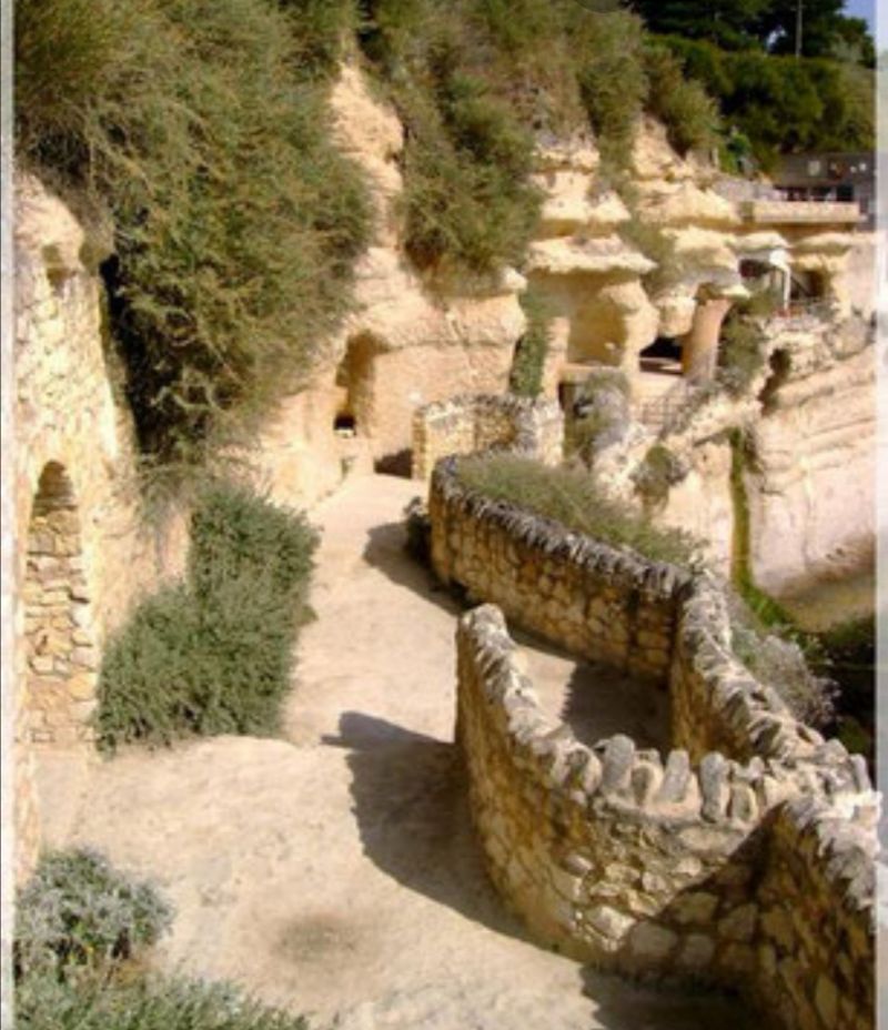 Grottes de matata