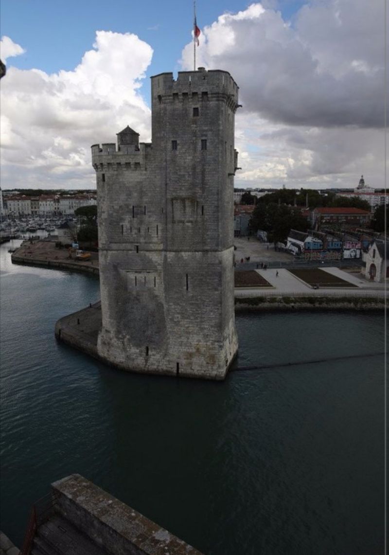 Les tours du vieux port de la rochelle — photo 3