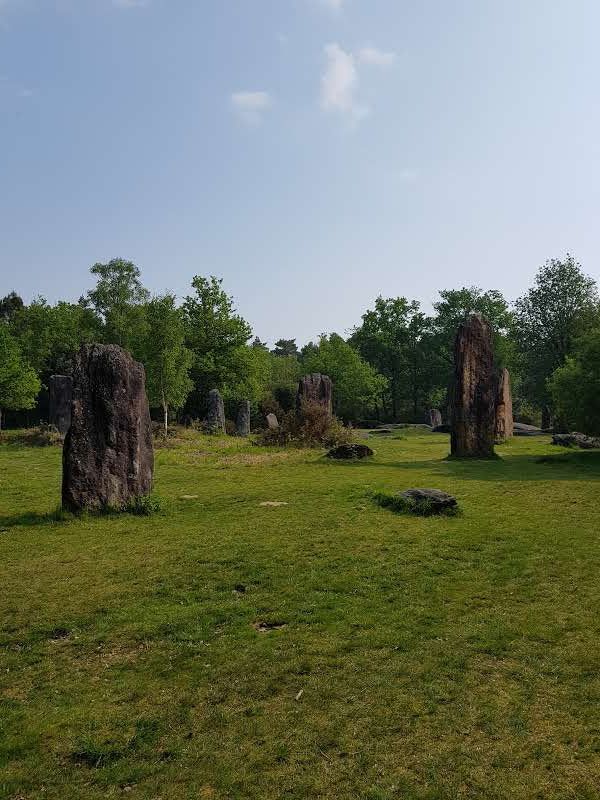 Menhir de montneuf — photo 2