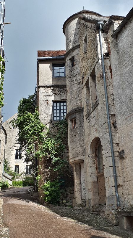 Flavigny sur Ozerzain — photo 2