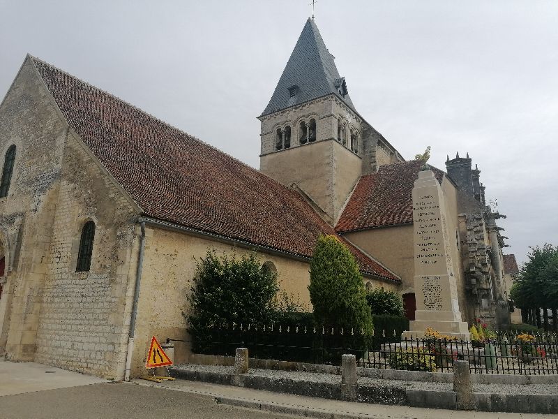 Église Saint Pierre de Saint Paul de Migny le Chatel