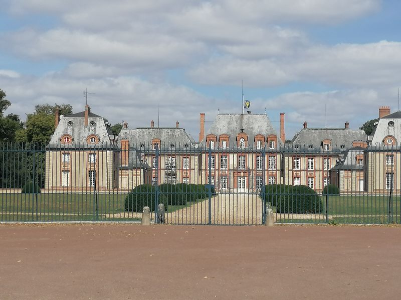 Château de Breteuil