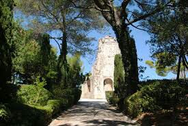 La tour Magne