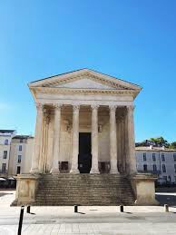 La maison carrée
