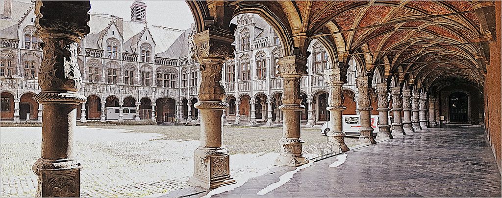 Palais des Princes-Êveques de Liège — photo 3