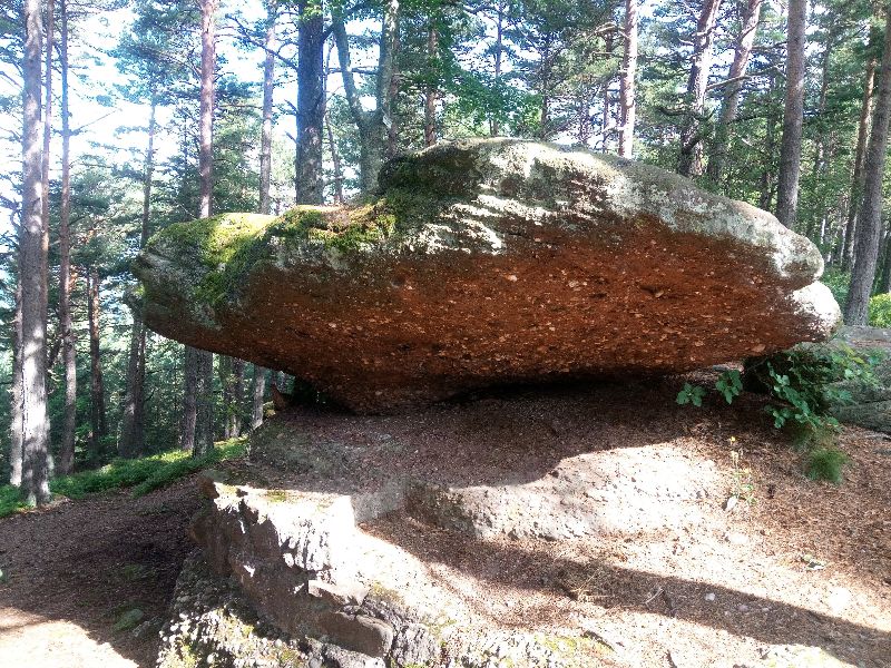 Pierre tremblante — photo 2