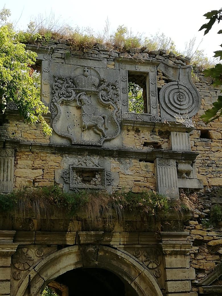 Château de Chernelytsia — photo 3