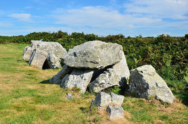 Pierres pouquelées