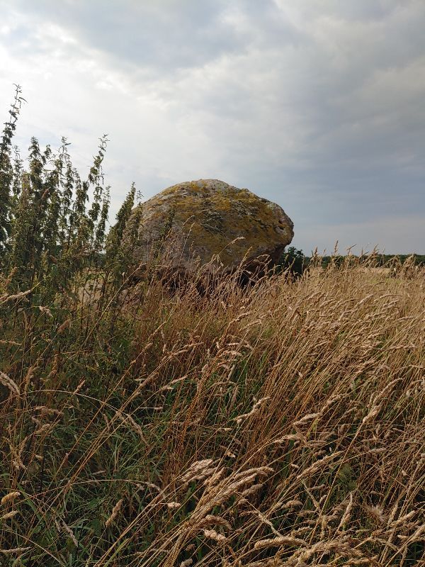 Megalithic tomb — photo 2