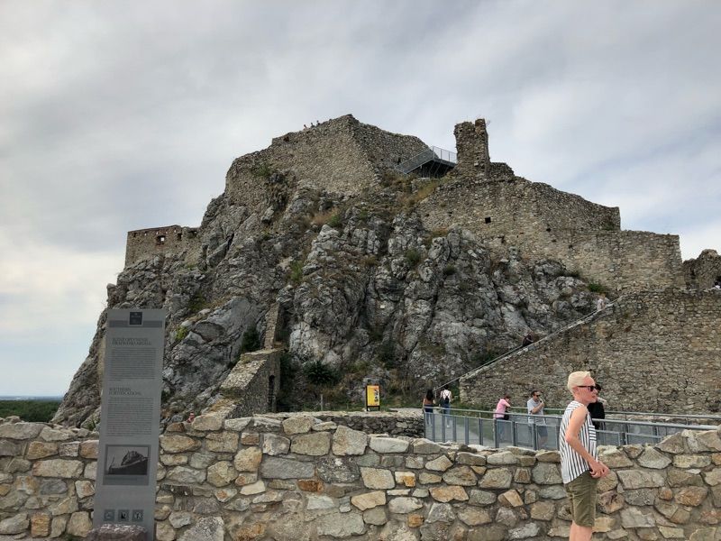 Devin Castle