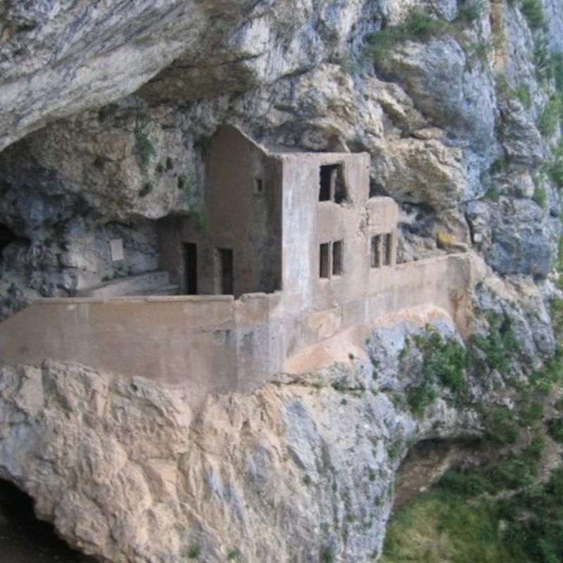 Grotte à Carret — photo 2