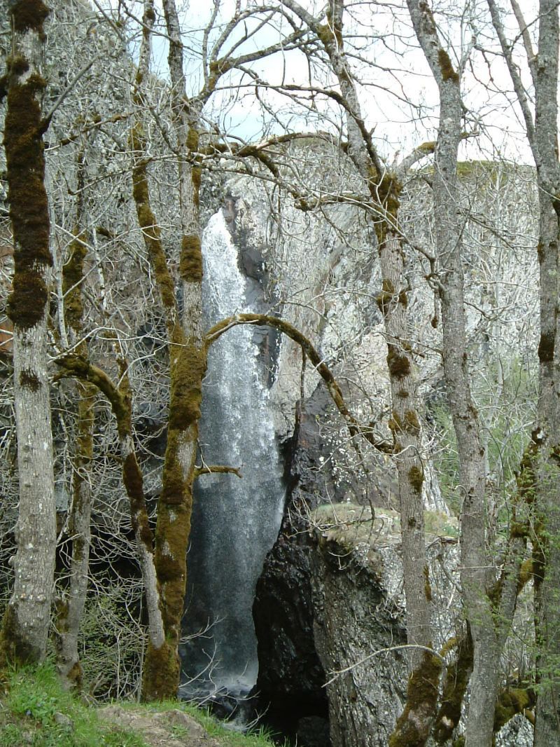 Cascade et grotte du Déroc — photo 4