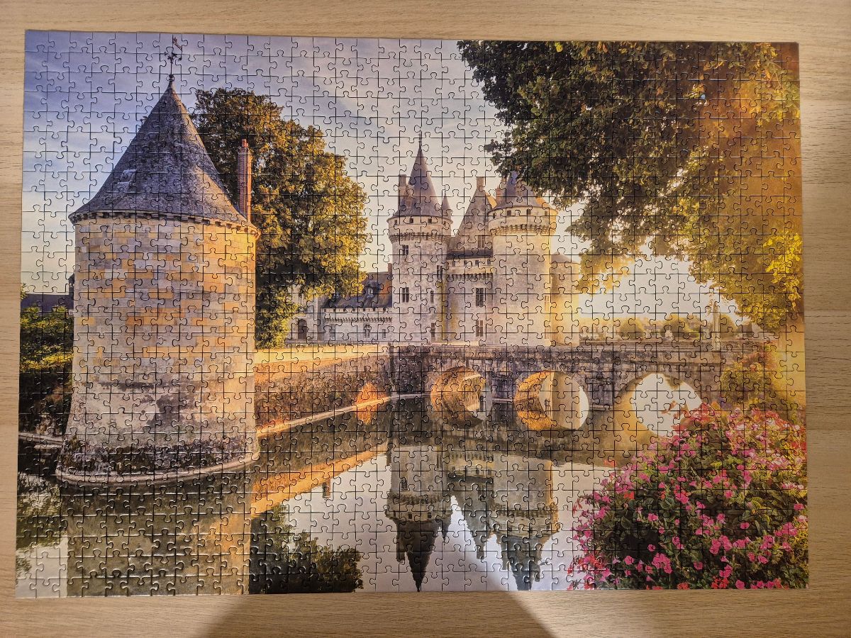 Puzzle: Schloss Sully-Sur-Loire von Innovakids (1000 Teile) - Wanderpuzzle