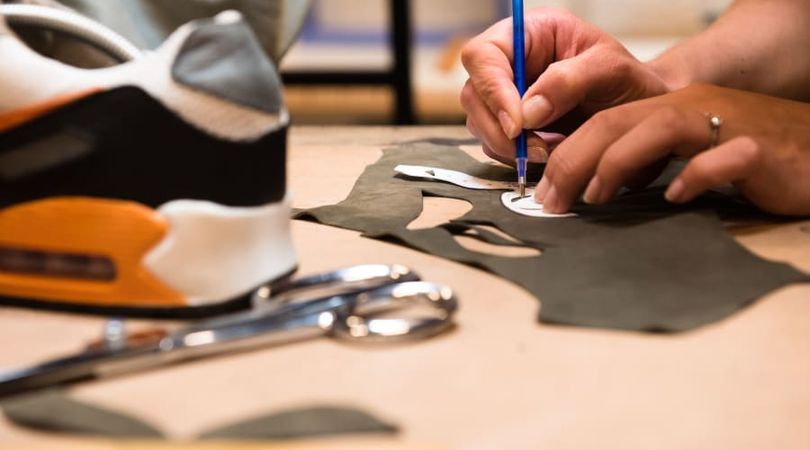 Atelier customisation de sneakers à Strasbourg (67)