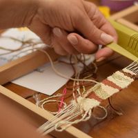 Atelier tissage de bracelet manchette à Montauban (82)