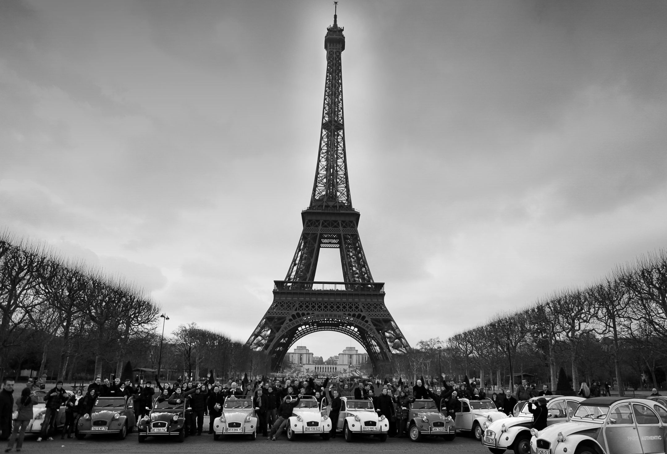 Rallye en 2CV à Paris - Team building