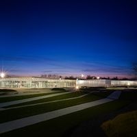 Louvre-Lens Museum