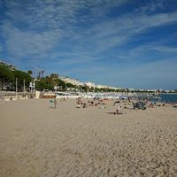 Plage publique du Palais des Festivals