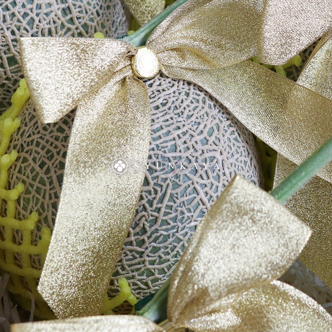 Taiwanese Hami melon netted cantaloupe green flesh melon cantaloupe