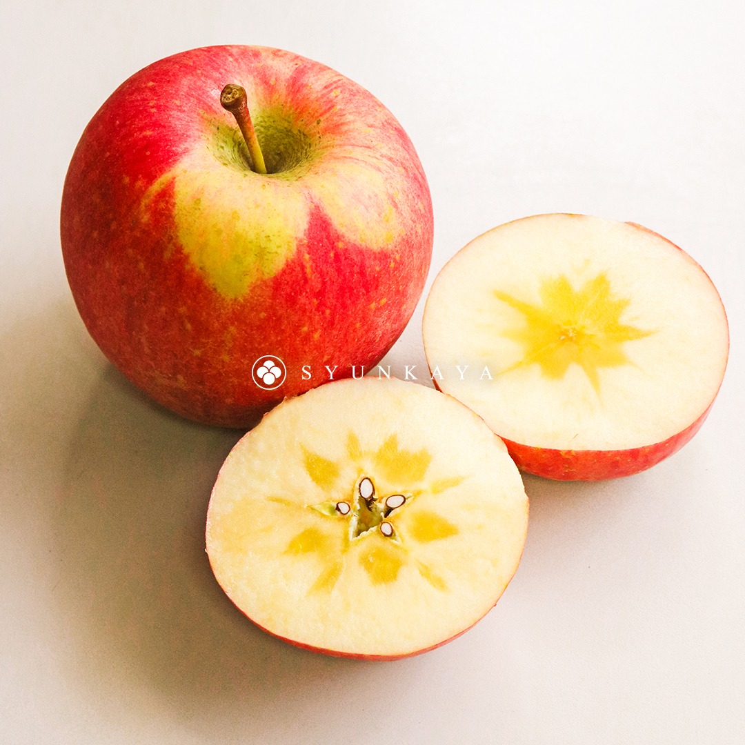 Aomori Leaf-Shaped Apples, Japanese Apples, Aomori Apples, Unremoved Leaf Apples, High-Honey Apples, Original Japanese Fruit Boxes, Imported Apple Recommendations, Apple Gift Boxes, Japanese Aomori Fruits