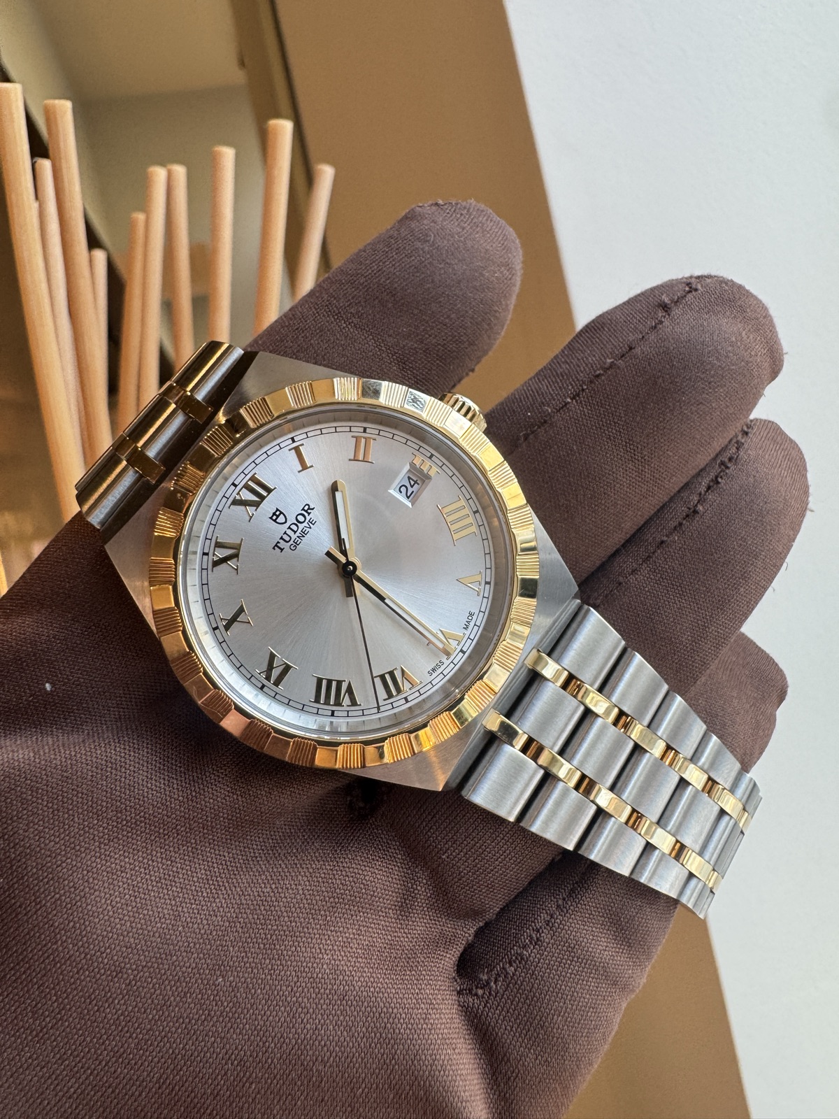 Tudor Royal