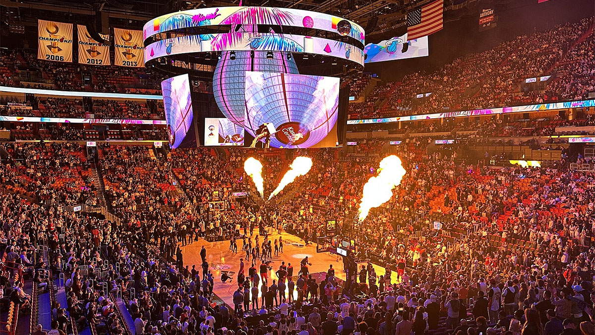 Magic-Heat at Kaseya Center: Miami’s seven-game surge meets Orlando’s short-handed grit