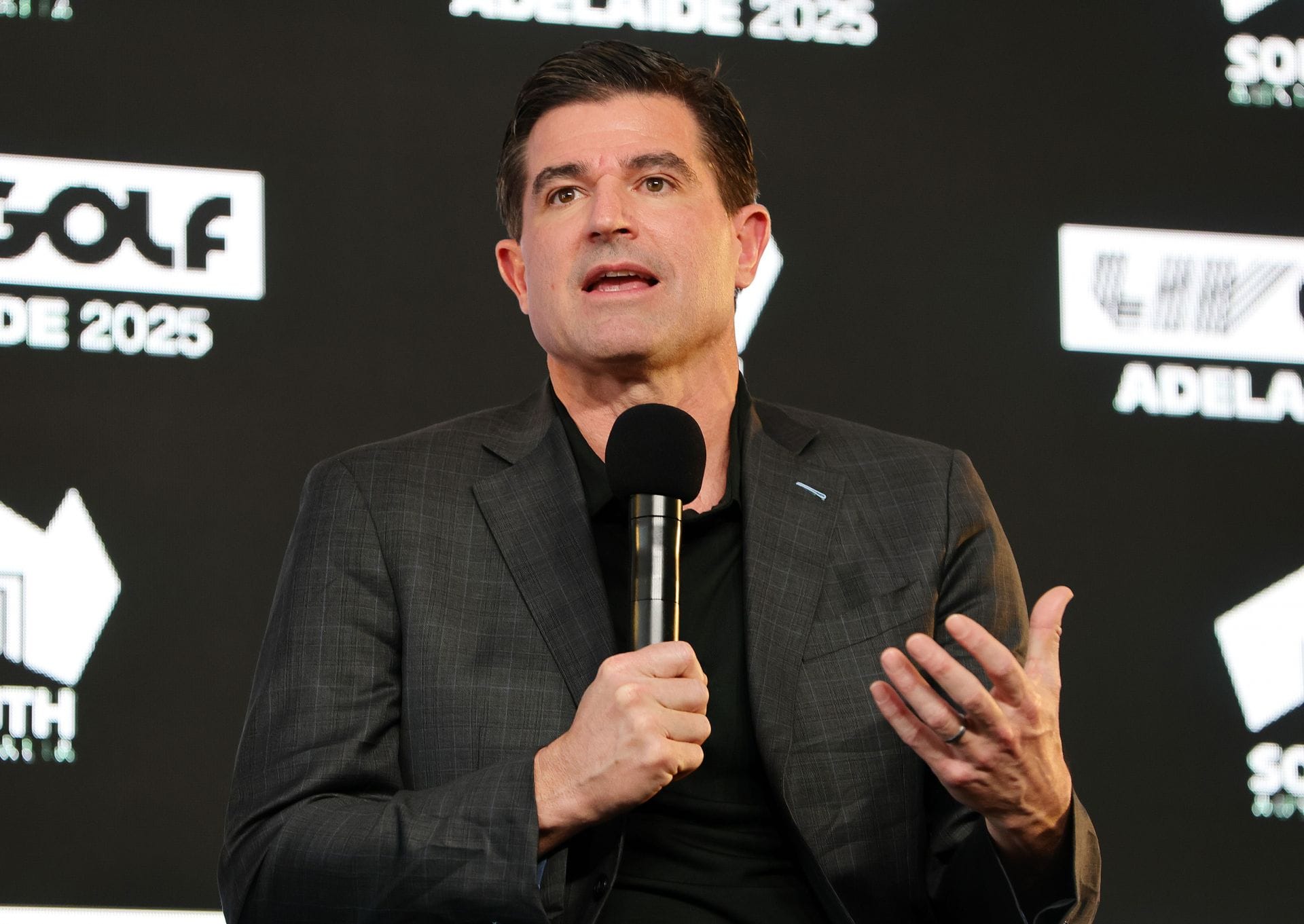 Scott O’Neil Draws a Line: LIV Golf Plays Long Game as PGA Tour Merger Talk Stalls