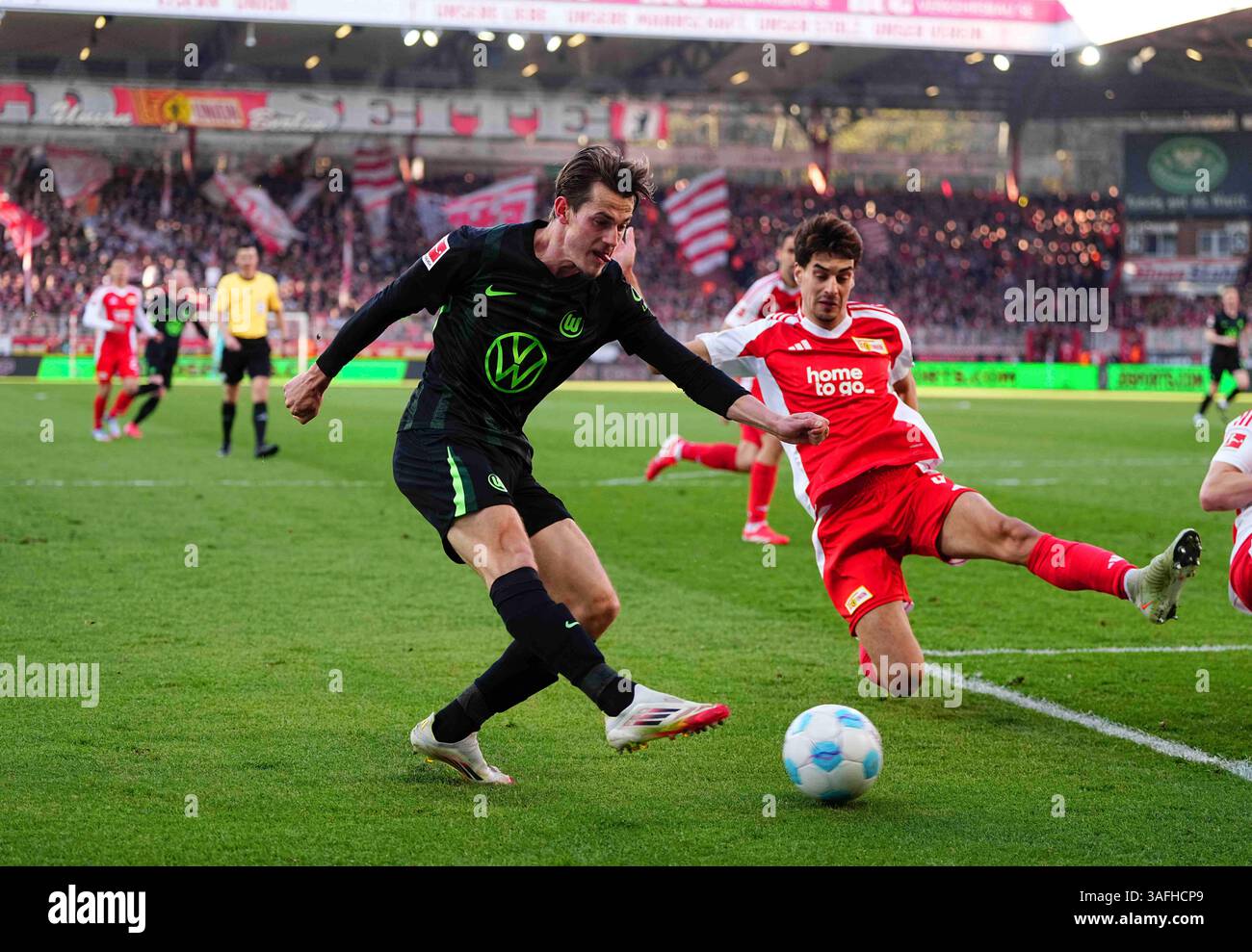 Union Berlin vs Wolfsburg: Survival Six-Pointer Under the Lights at the Alte Försterei